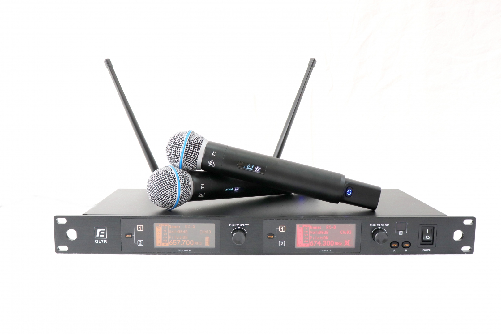 RFIntell QL7R/T1-B 720,500-754,000 МГц 2-канальная радиосистема с 2-мя ручными микрофонами в Россоши